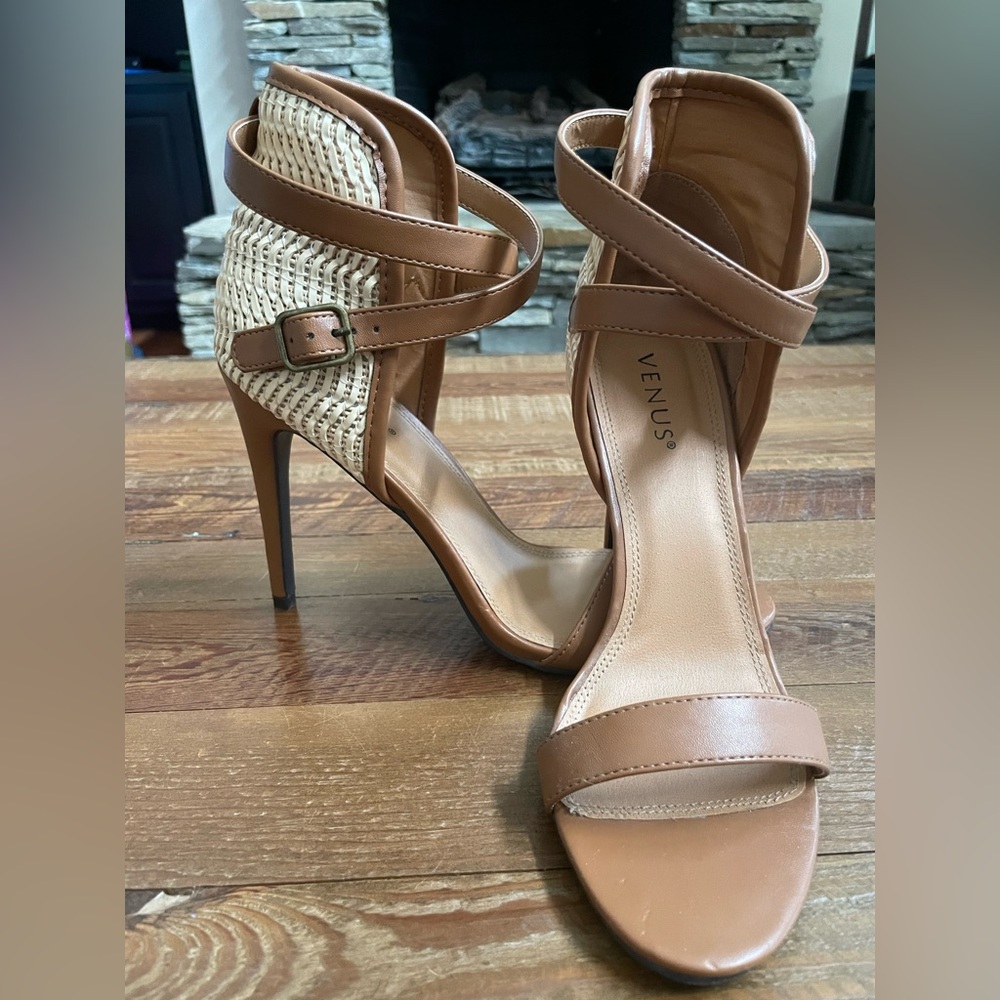 Venus high heels size 10